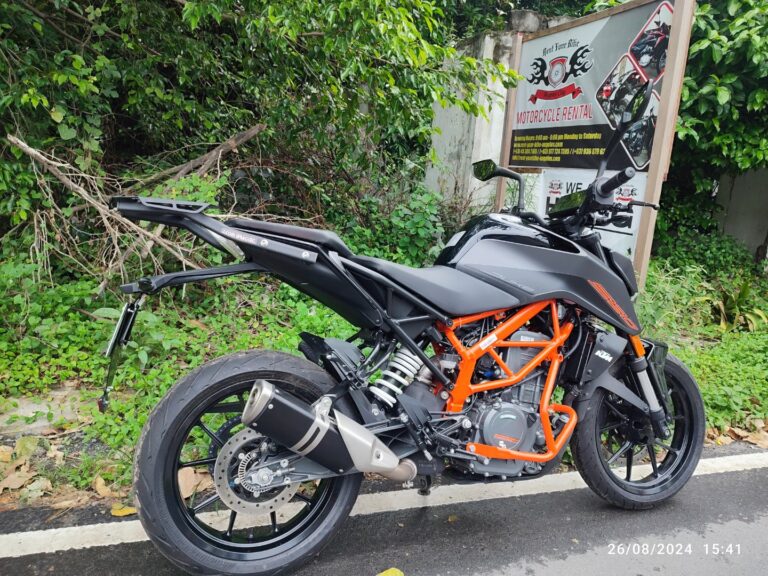 KTM 390 Duke